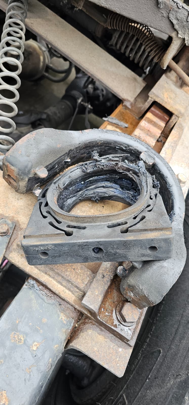 Truck driveline component during repair