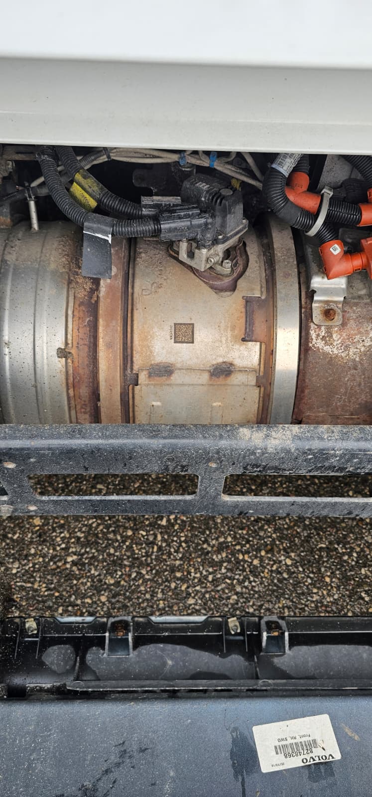 Exhaust truck repair