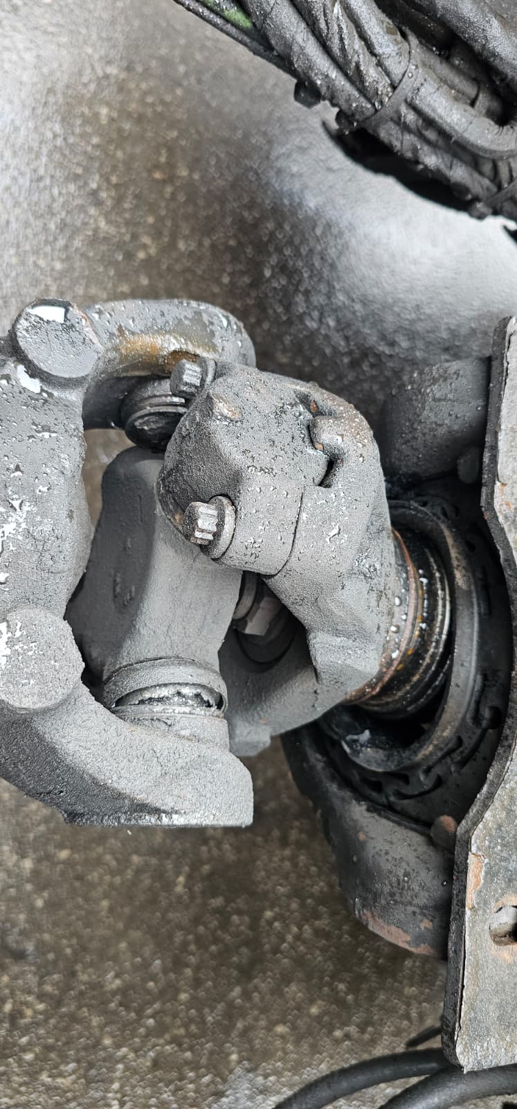 Transmission truck repair